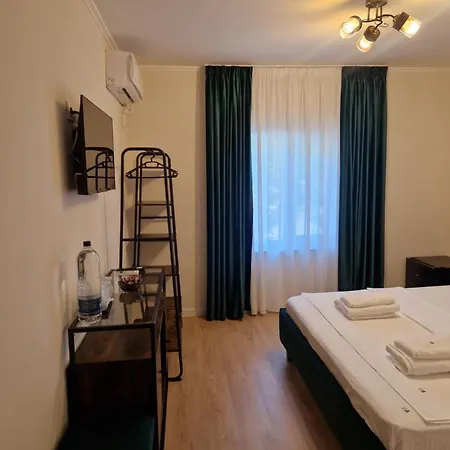 Andora إيفوري نورد